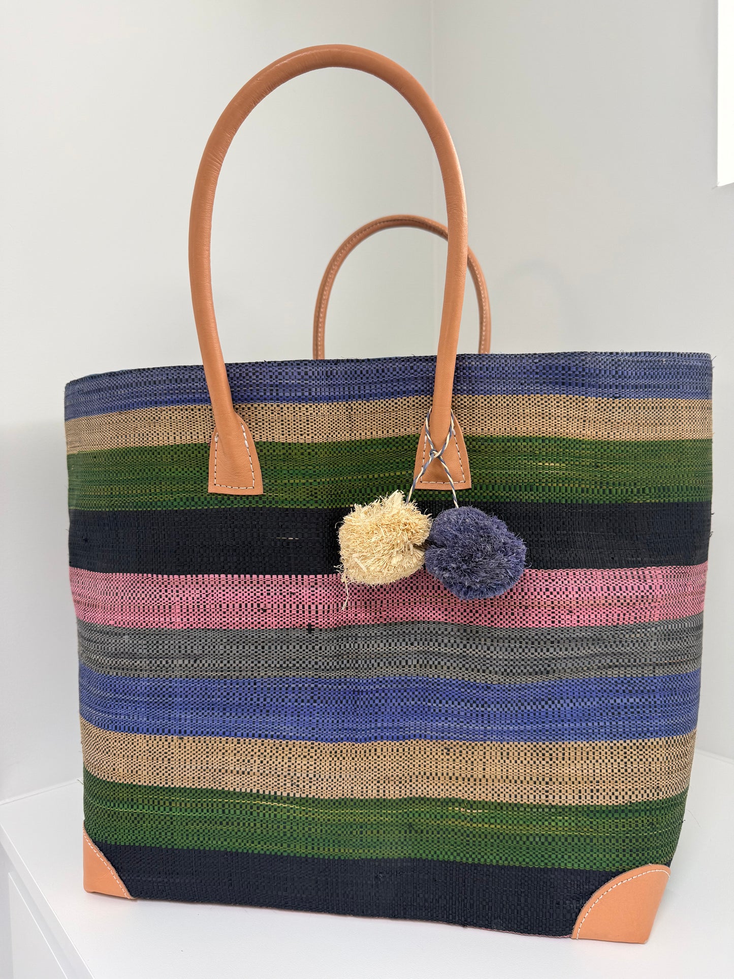 Lolo Deco Handmade Madagascar Multi Blauw