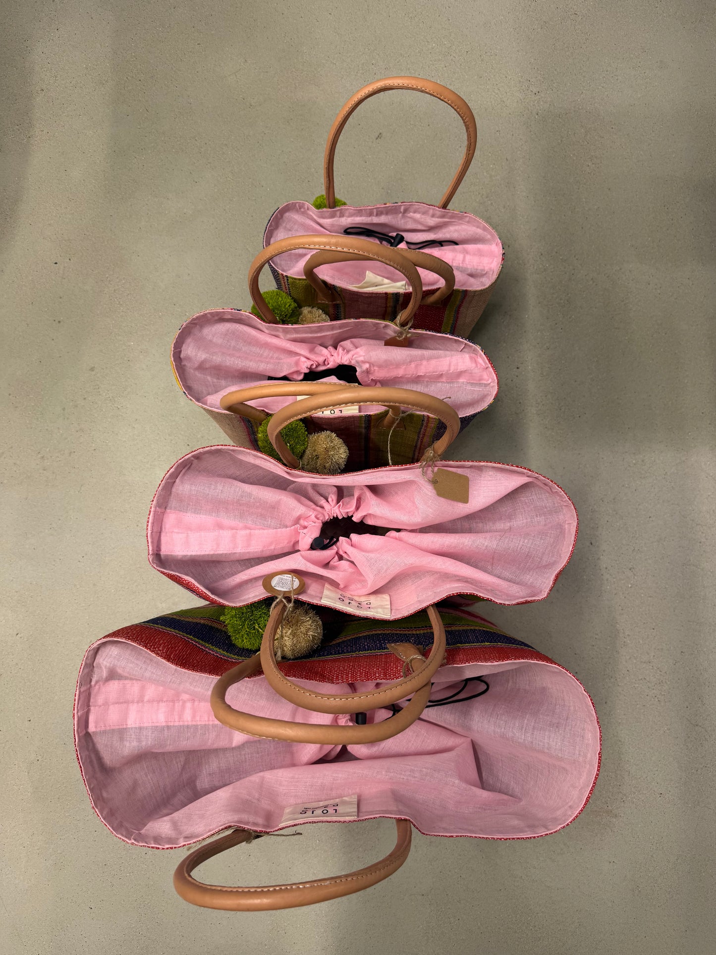 Lolo Deco Handmade Madagascar Multi Roos