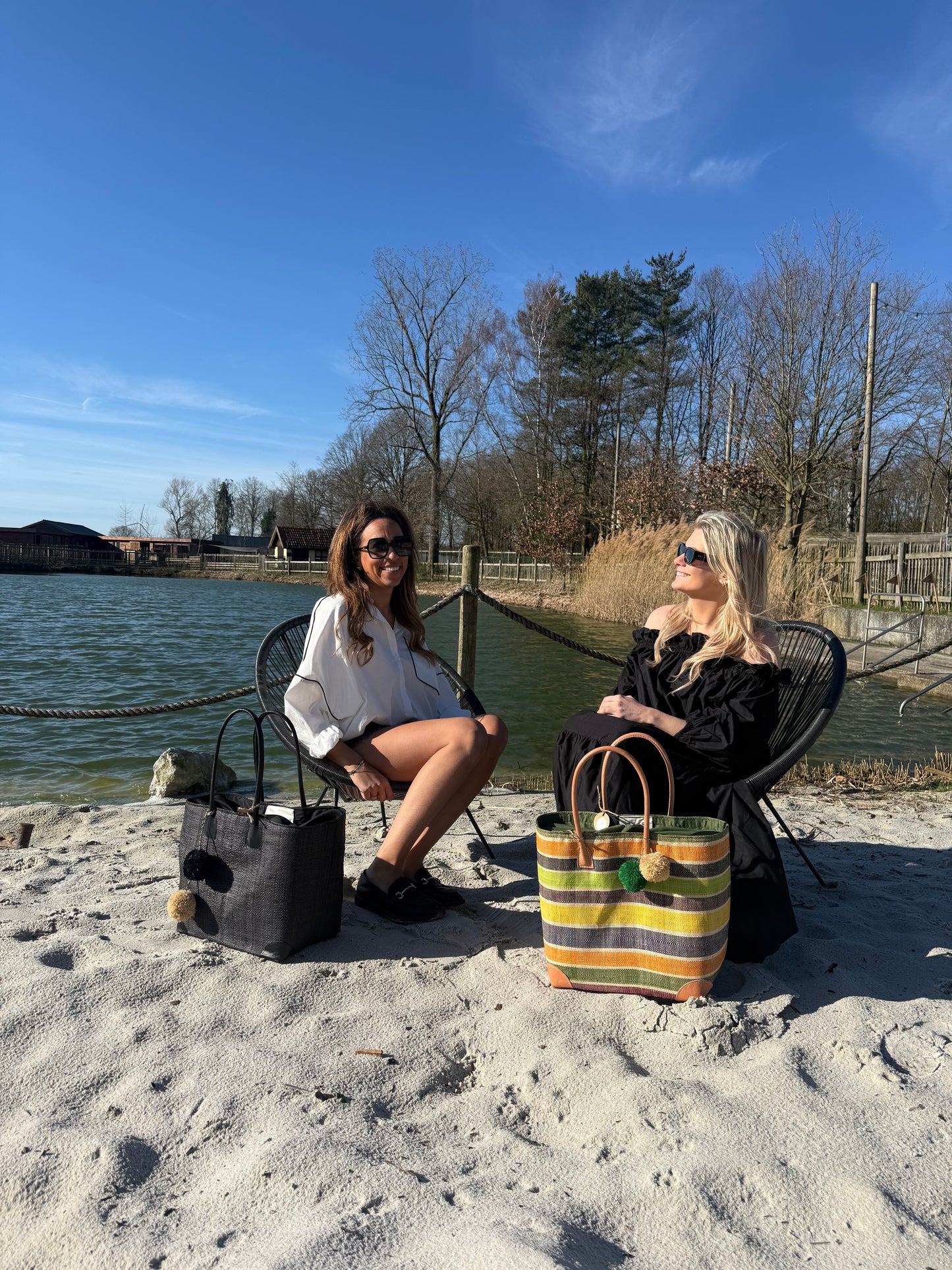 Lolo Deco Handmade Madagascar Tas – Zwart | Gevlochten handtas