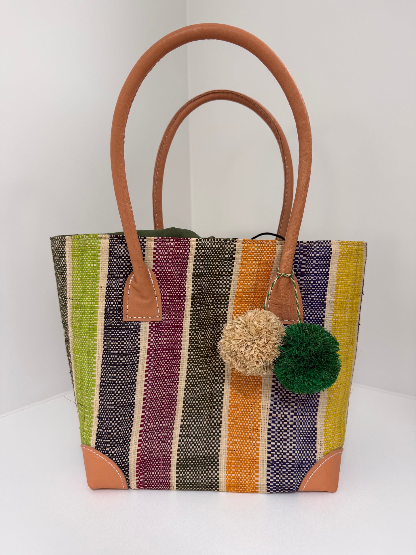 Lolo Deco Handmade Madagascar Multi Groen