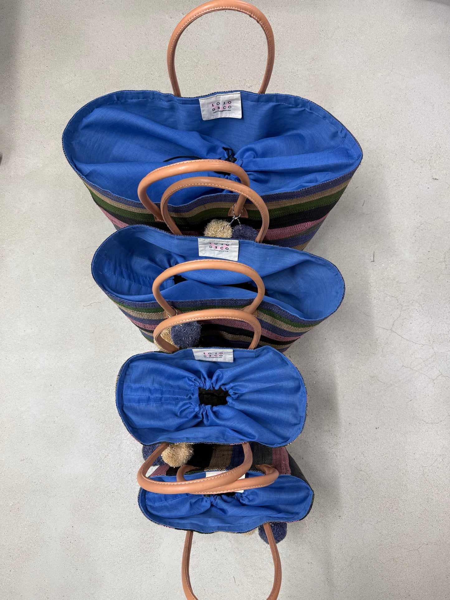 Lolo Deco Handmade Madagascar Multi Blauw