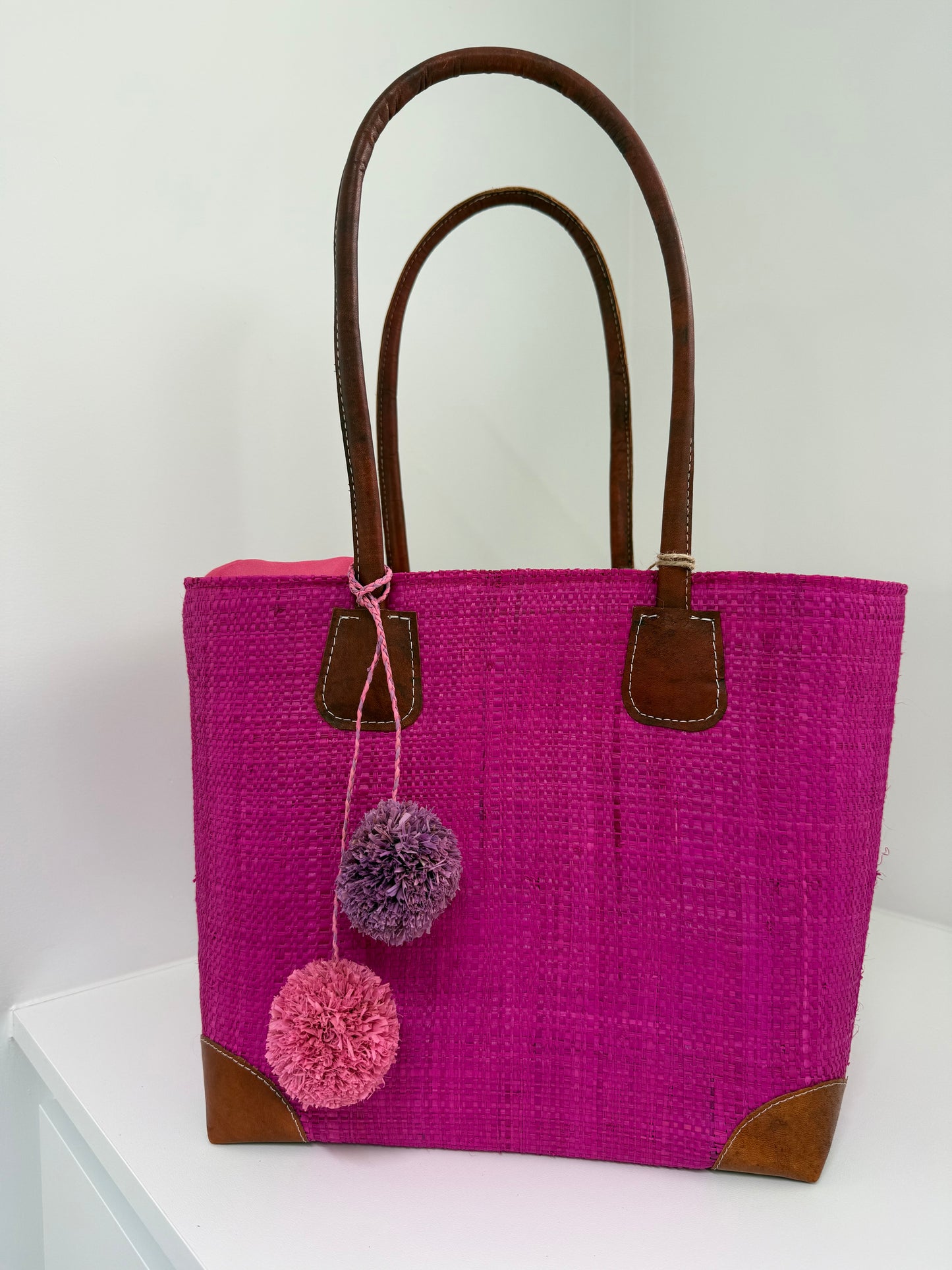 Lolo Deco Handmade Madagascar Fuchsia